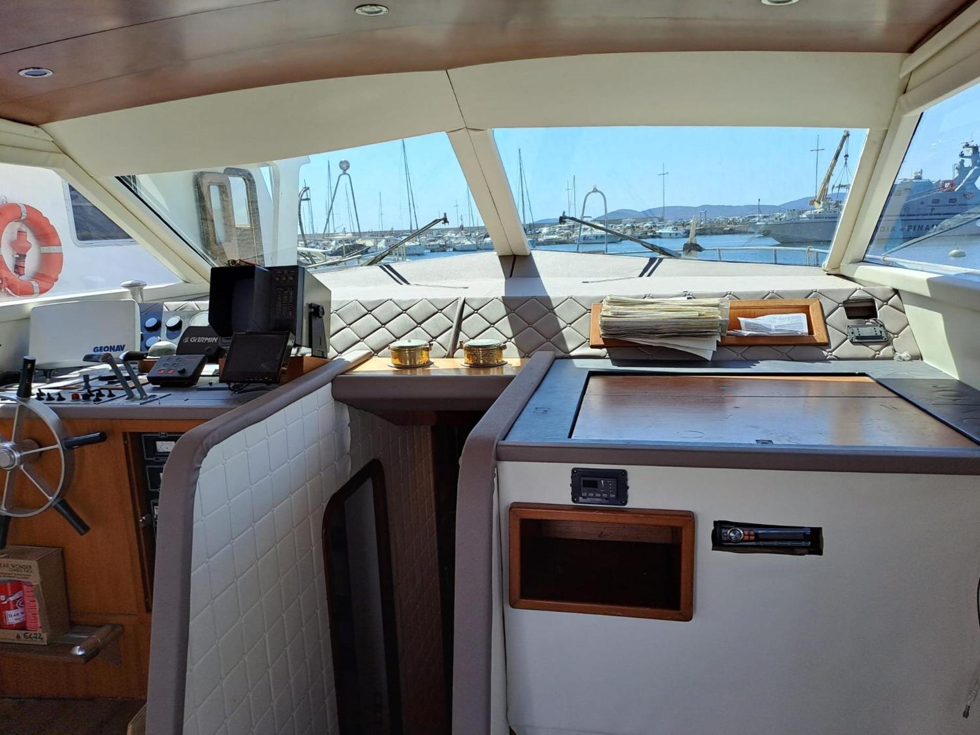Sweet Dream In Boat Botel Alghero